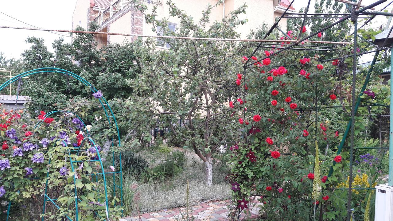 Sea house Guest House Sanzhiyka Exterior photo