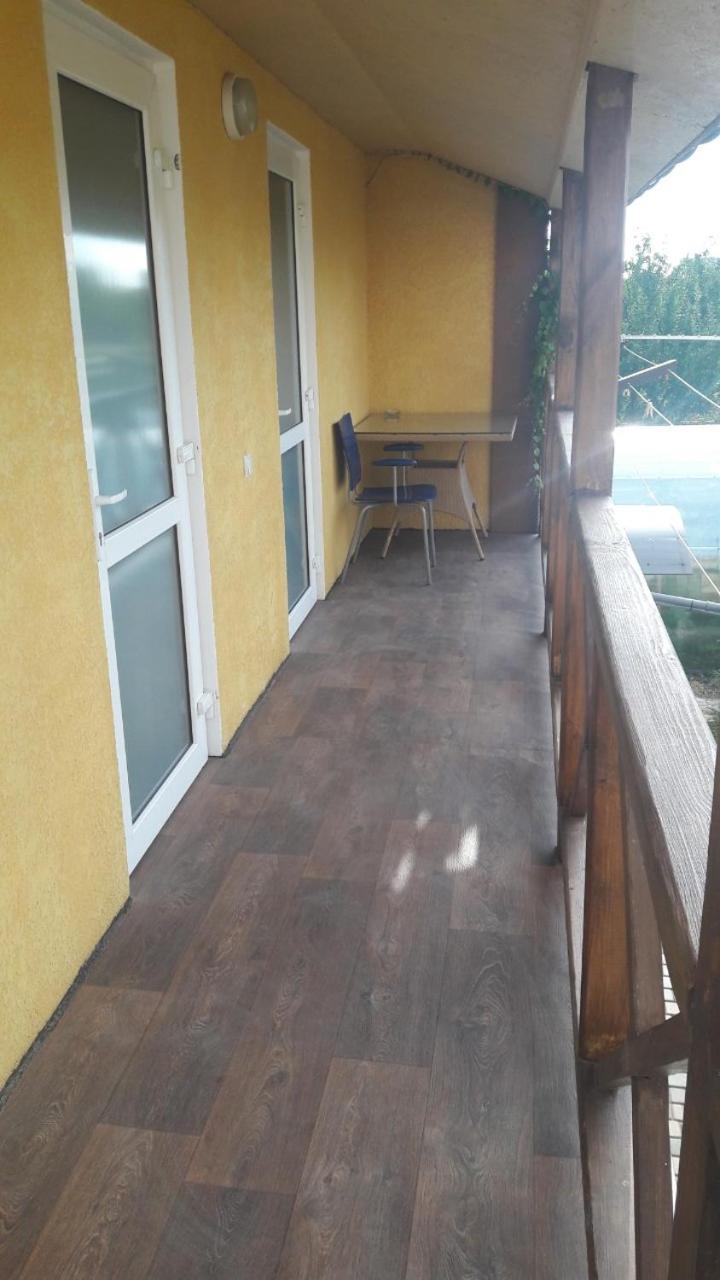 Sea house Guest House Sanzhiyka Exterior photo